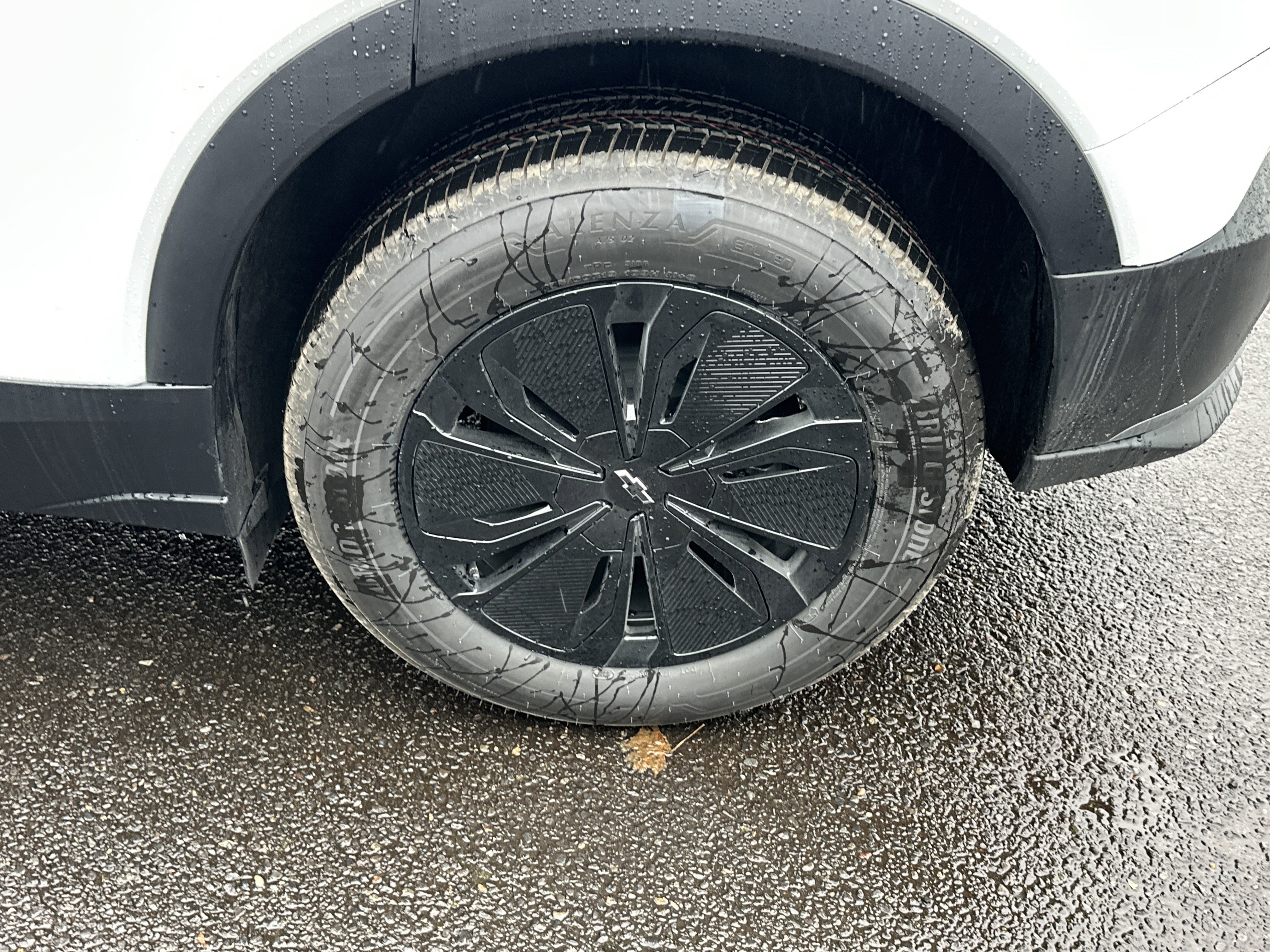 New 2026 Chevrolet Blazer EV LT image 25