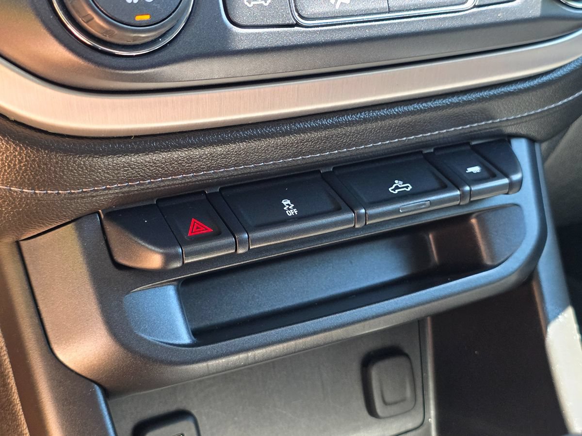 Used 2018 GMC Canyon SLE w/ SLE Convenience Package AWD/4WD image 35