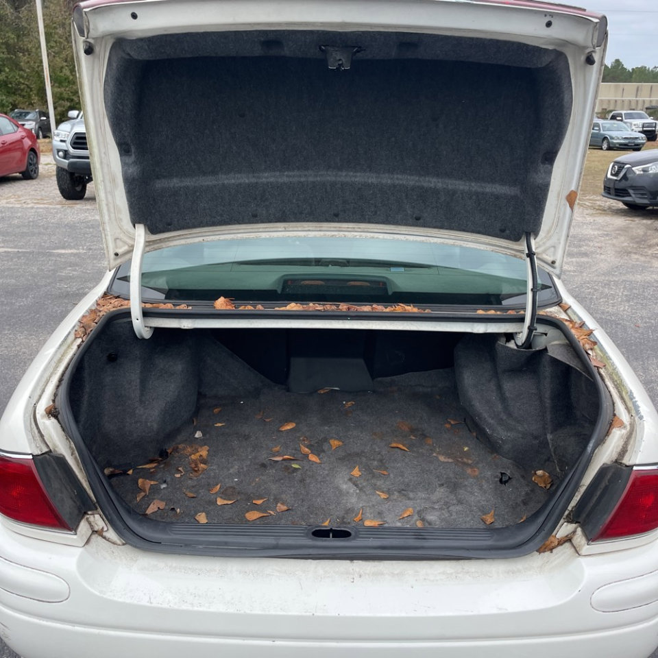 Used 2004 Buick Le Sabre Custom image 20