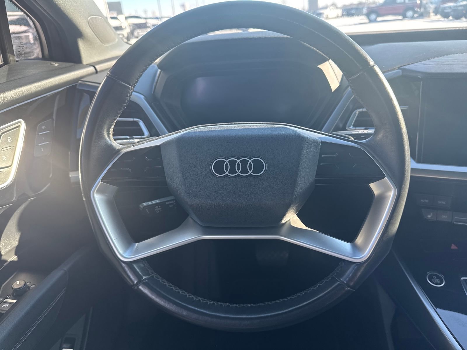 Used 2024 Audi Q4 e-tron Premium image 14
