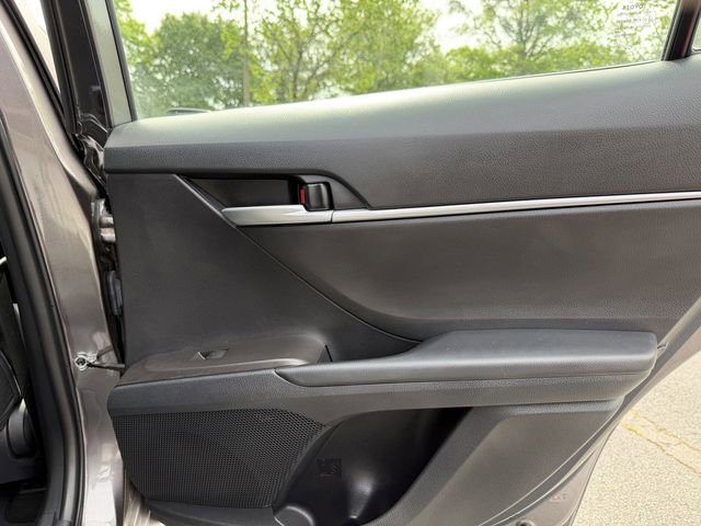 Used 2024 Toyota Camry LE image 24