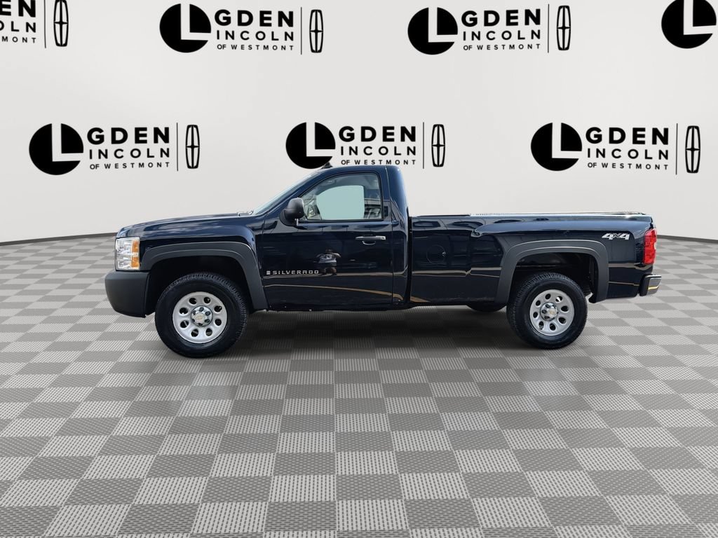 Used 2008 Chevrolet Silverado 1500 W/T w/ Snow Plow Prep Package AWD/4WD image 5