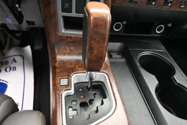 Used 2013 Toyota Tundra Platinum AWD/4WD image 19