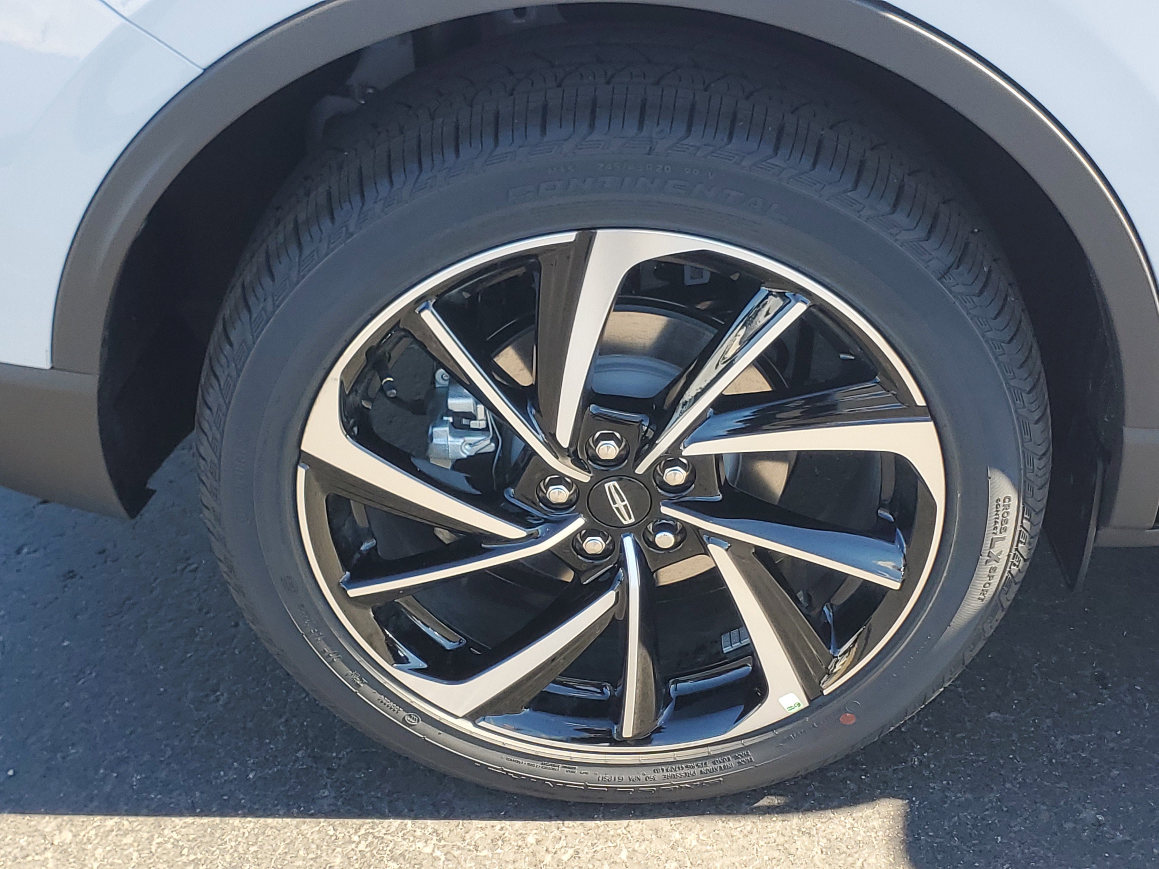 New 2026 Lincoln Corsair Reserve image 5