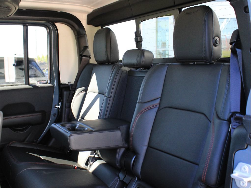 New 2026 Jeep Gladiator Rubicon AWD/4WD image 32