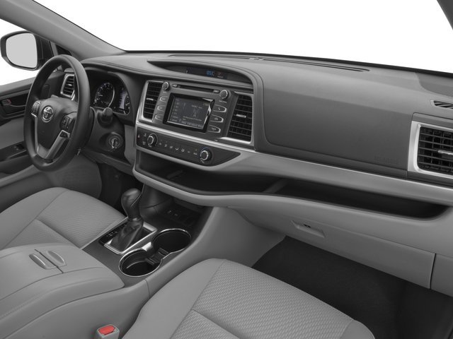 Used 2017 Toyota Highlander Plus AWD/4WD image 15