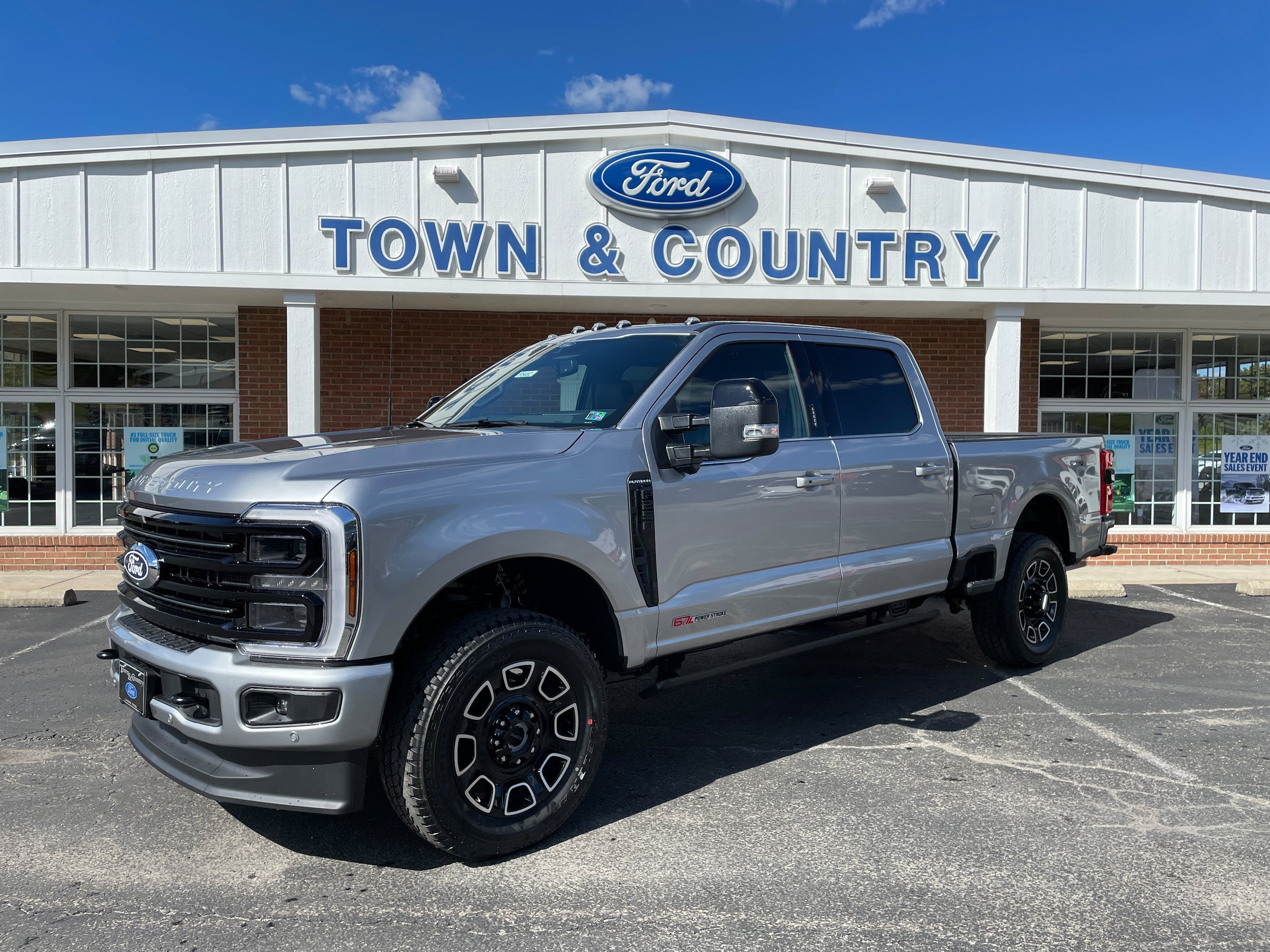 New 2027 Ford F250 Platinum