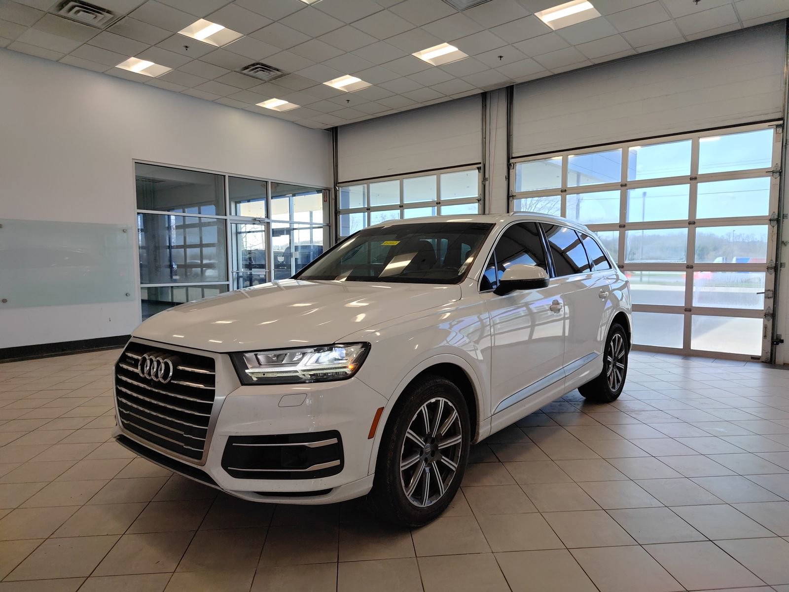 Used 2018 Audi Q7 3.0T Prestige w/ Prestige Package image 8