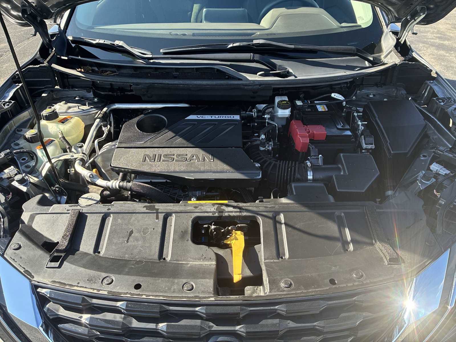 Used 2023 Nissan Rogue SV image 28