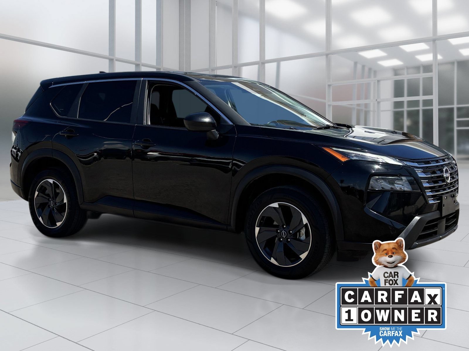 Used 2025 Nissan Rogue SV FWD image 8