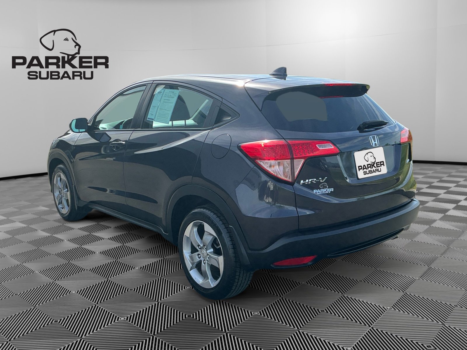 Used 2017 Honda HR-V LX image 3