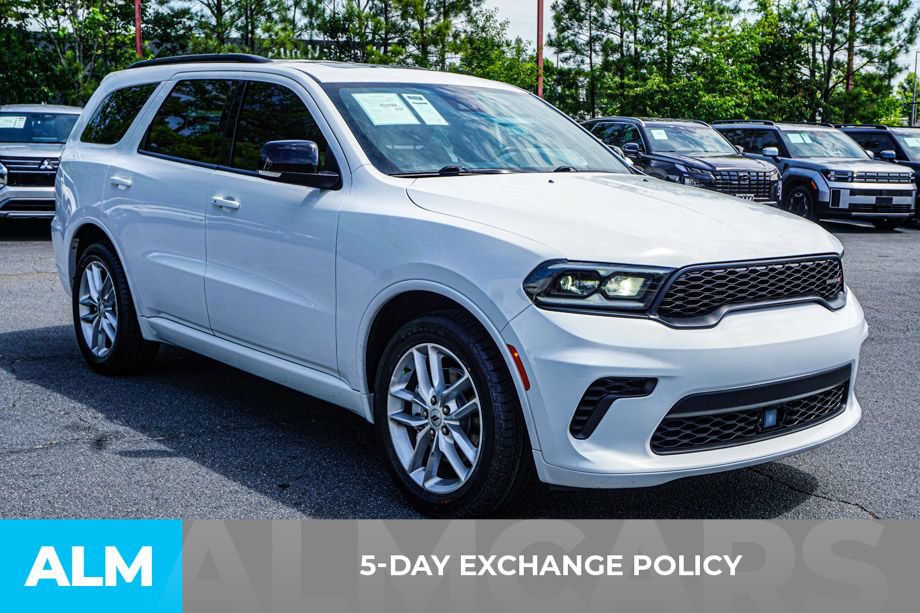 Used 2024 Dodge Durango GT RWD image 3