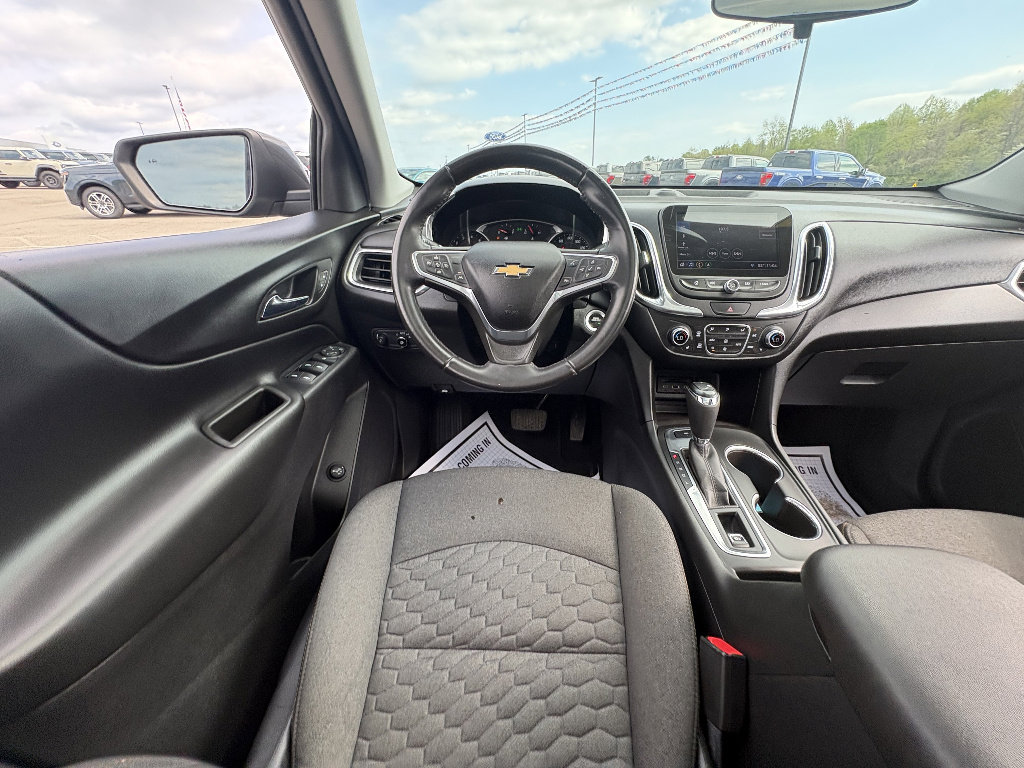 Used 2020 Chevrolet Equinox LT AWD/4WD image 19
