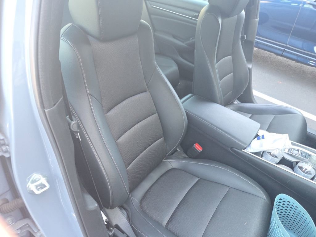 Used 2022 Honda Accord Sport image 7