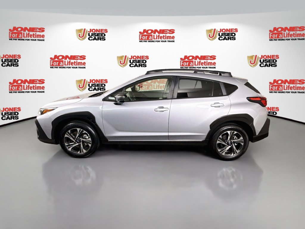 Used 2024 Subaru Crosstrek 2.0i Premium w/ Crosstrek Mirror Package AWD/4WD image 13
