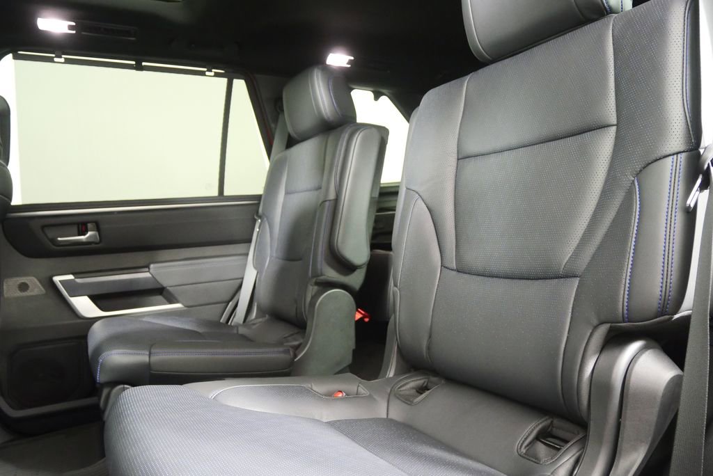 Used 2025 Toyota Sequoia Platinum image 16