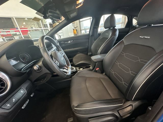 Certified 2023 Kia Forte GT-Line image 15