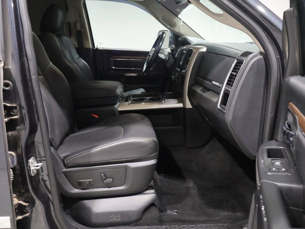 Used 2014 RAM 2500 Laramie AWD/4WD image 22