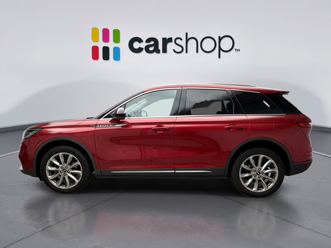 Used 2021 Lincoln Corsair AWD w/ Premium Package image 2