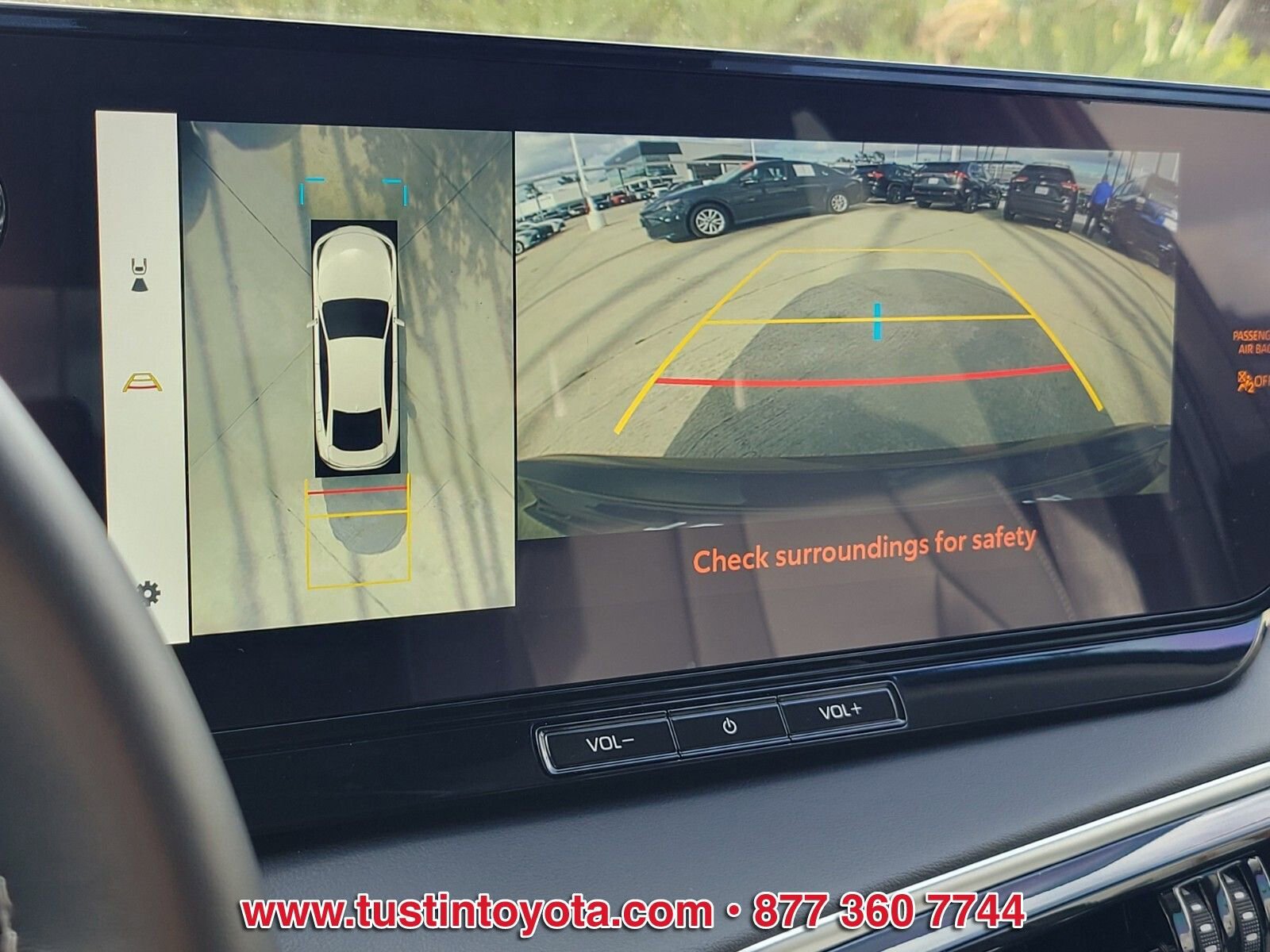 Used 2025 Toyota Mirai XLE RWD image 21