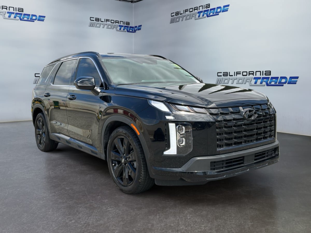 Used 2024 Hyundai Palisade XRT FWD image 3