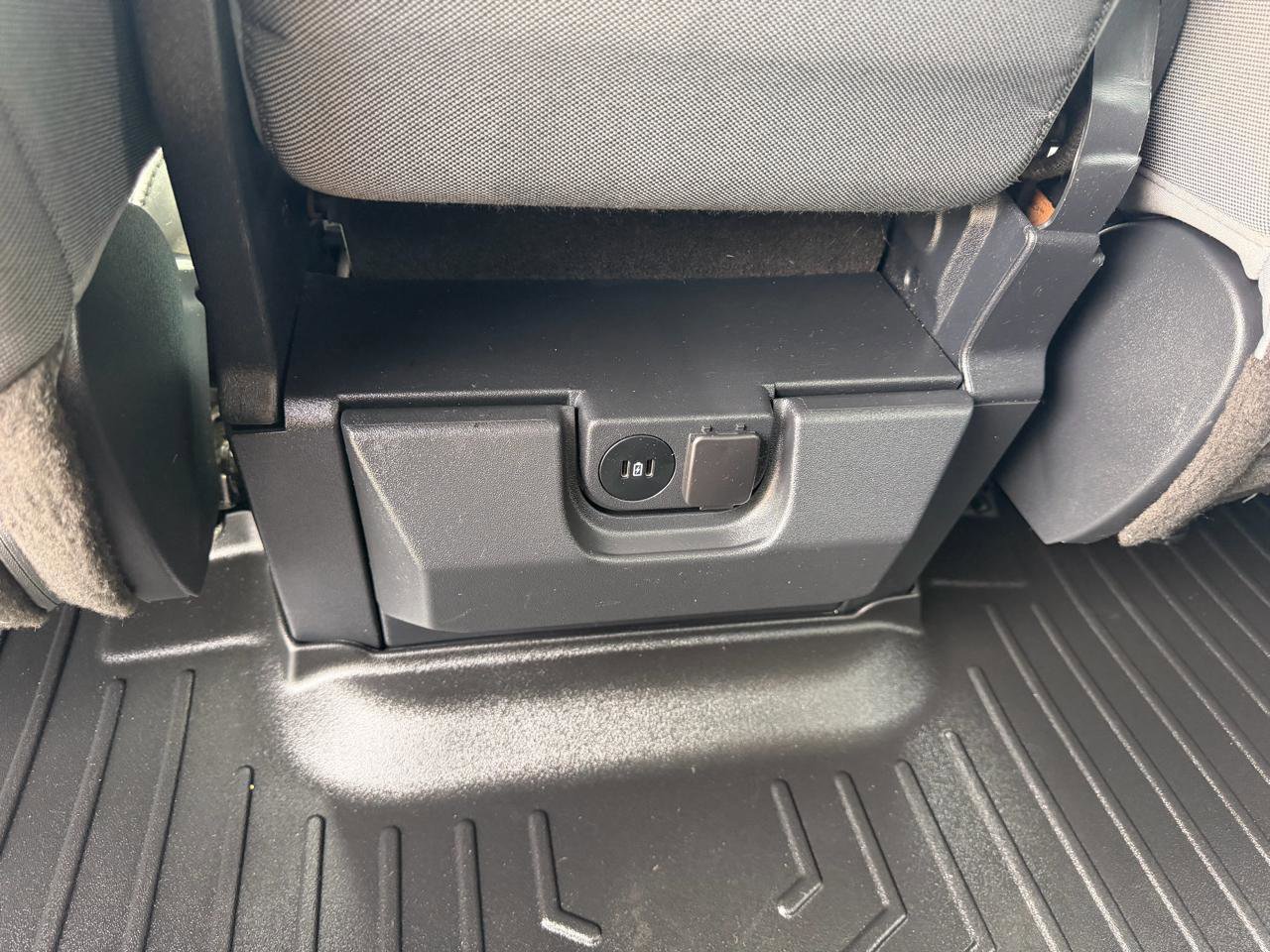 Used 2023 Ford F250 XL w/ XL Chrome Package image 35