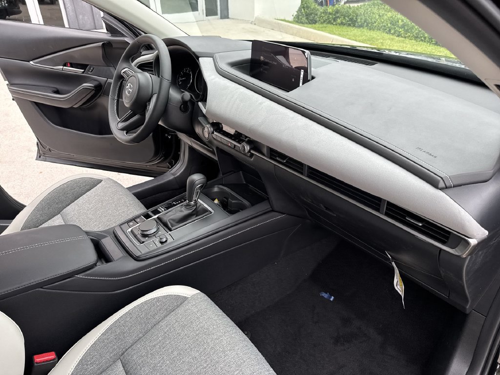 New 2026 MAZDA CX-30 Aire Edition AWD/4WD image 32