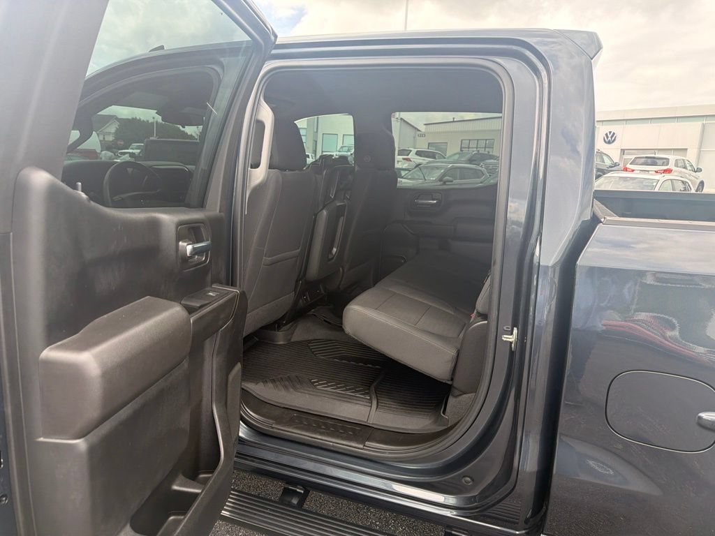 Used 2022 Chevrolet Silverado 1500 Custom Trail Boss AWD/4WD image 8