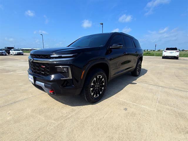 Used 2026 Chevrolet Traverse Z71 w/ Enhanced Driving Package AWD/4WD image 1