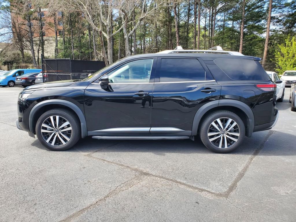 Certified 2024 Nissan Pathfinder Platinum w/ Cargo Package image 8