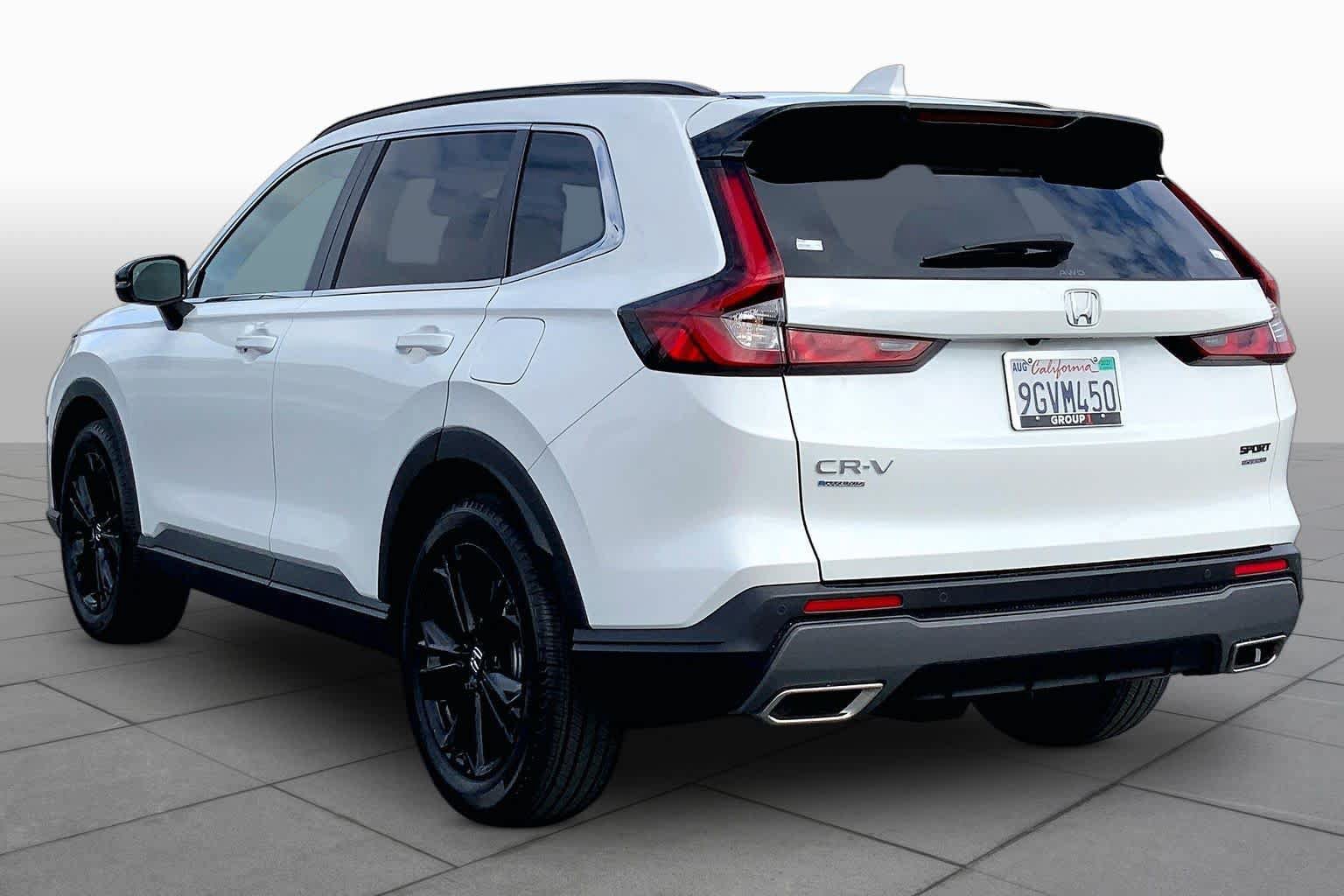 Used 2024 Honda CR-V Sport Touring image 11