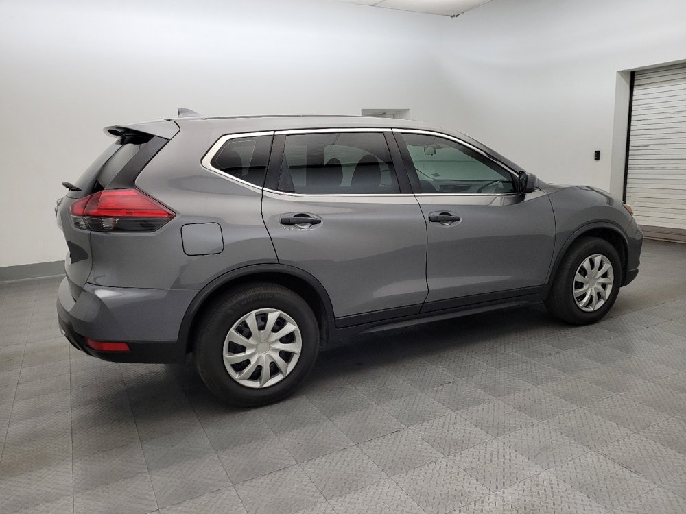 Used 2017 Nissan Rogue S FWD image 10