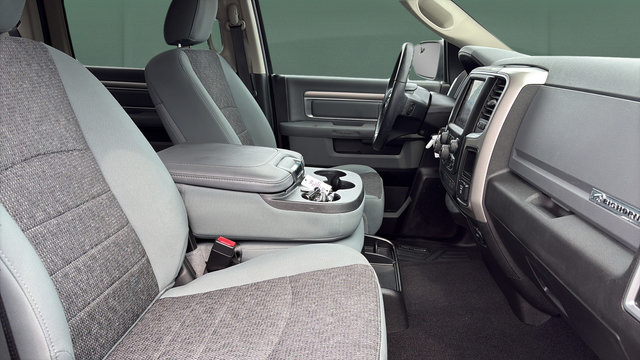 Used 2019 RAM 1500 Big Horn AWD/4WD image 29