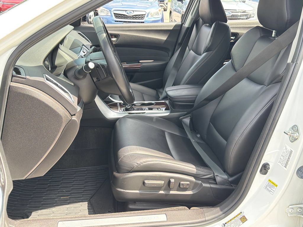 Used 2015 Acura TLX FWD image 28
