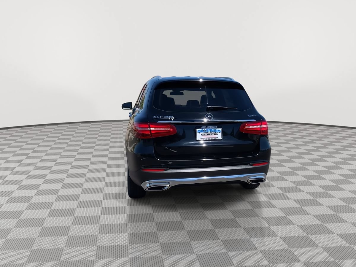 Used 2018 Mercedes-Benz GLC 300 4MATIC image 6