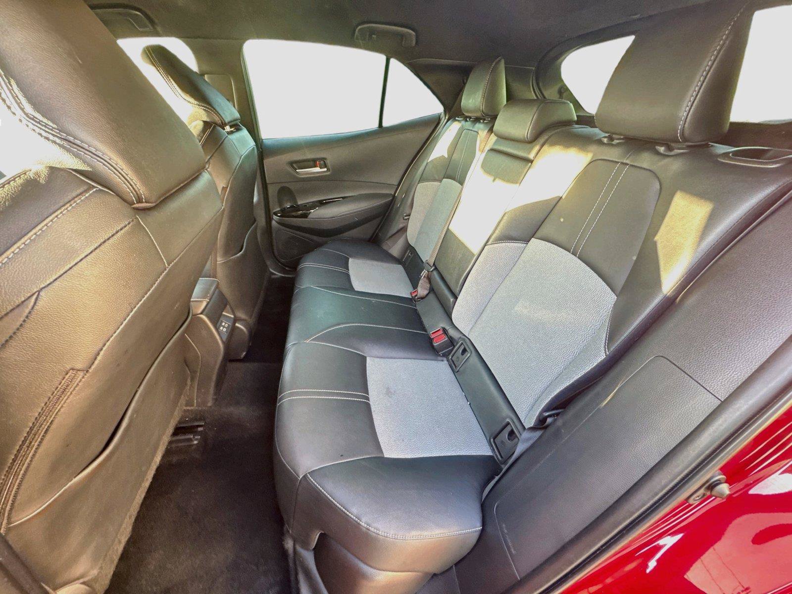Used 2025 Toyota Corolla XSE FWD image 9