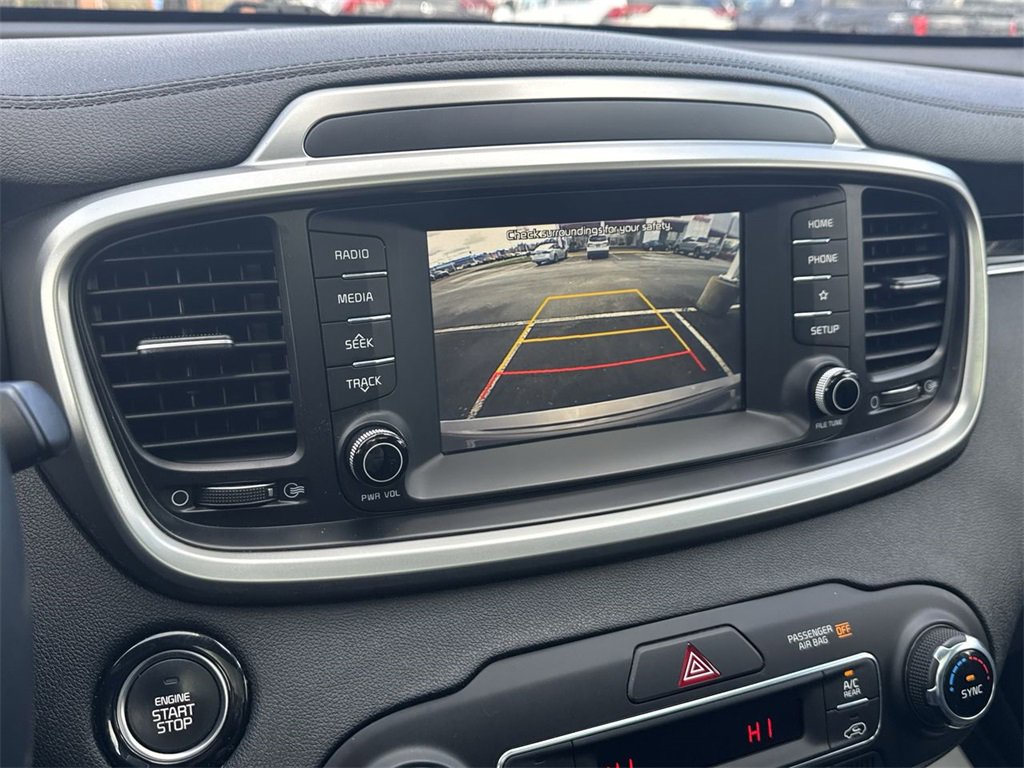 Used 2020 Kia Sorento EX image 24