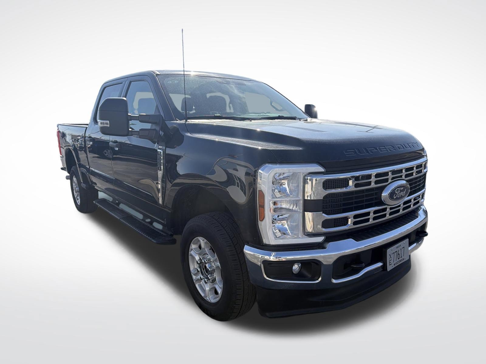 Certified 2025 Ford F250 XLT AWD/4WD image 6