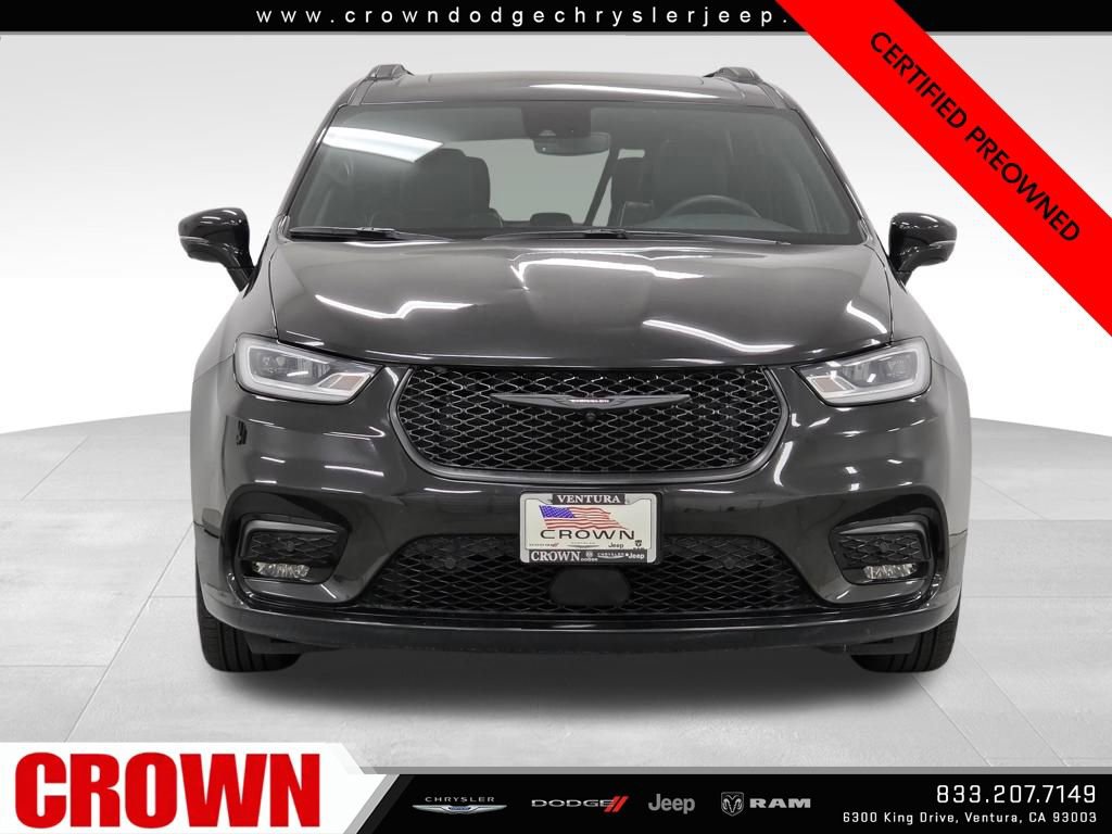 Certified 2024 Chrysler Pacifica Premium image 2
