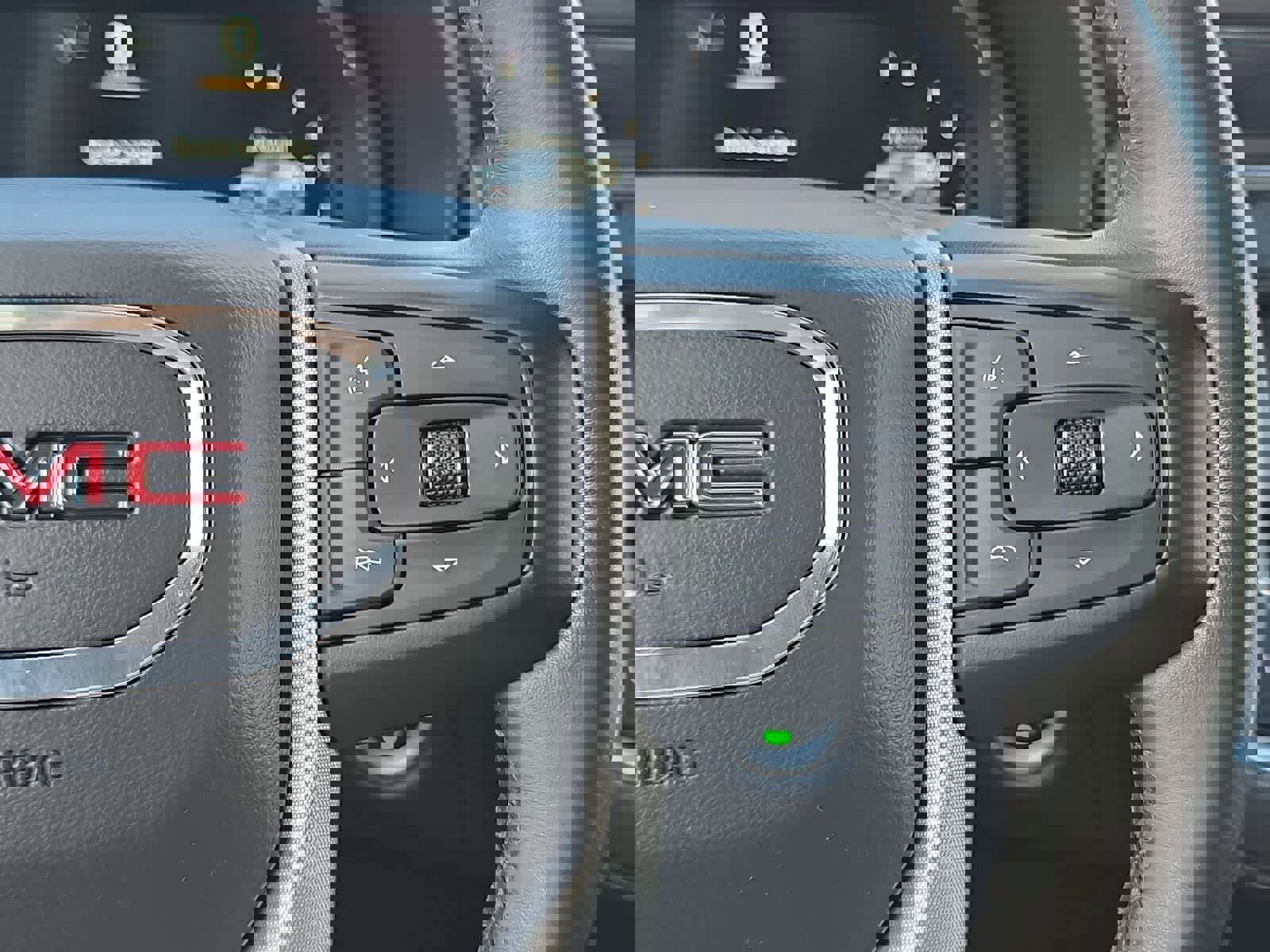 Used 2022 GMC Yukon XL SLT w/ SLT Premium Package AWD/4WD image 30