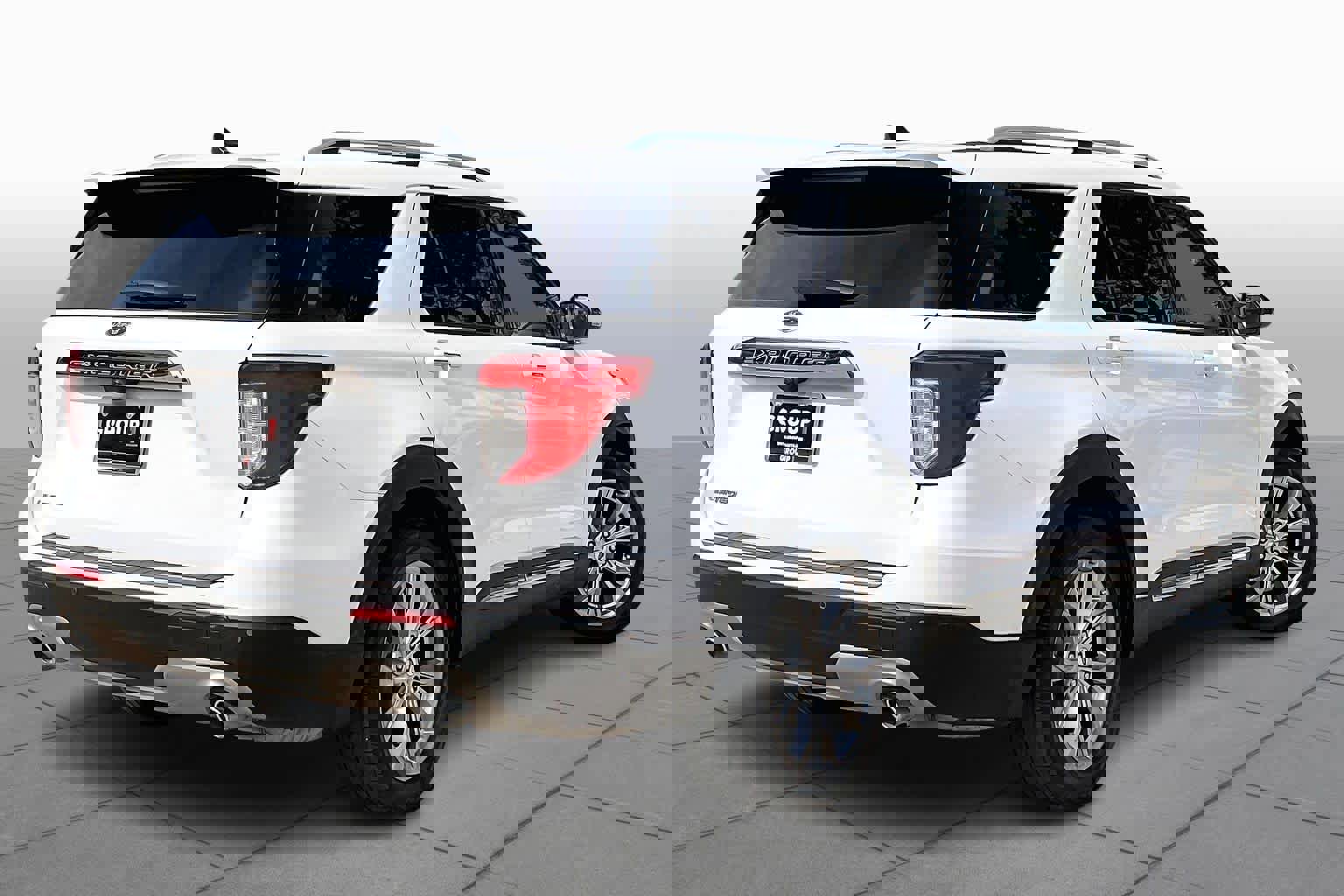 Used 2021 Ford Explorer Limited w/ Equipment Group 301A image 11