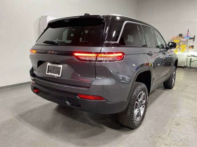Used 2022 Jeep Grand Cherokee Trailhawk w/ Luxury Tech Group III AWD/4WD image 7
