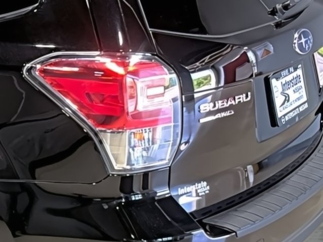 Used 2017 Subaru Forester 2.5i Premium AWD/4WD image 10