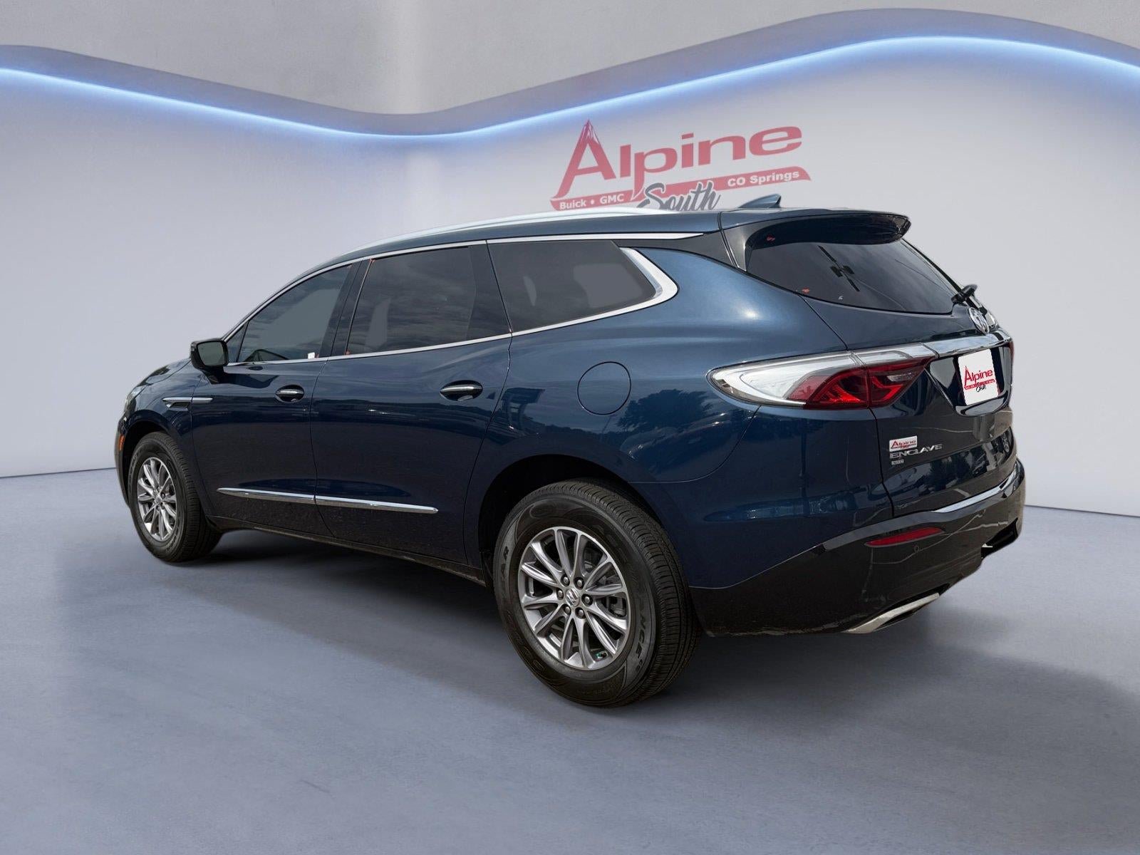 Certified 2023 Buick Enclave Essence w/ LPO, Floor Liner Package AWD/4WD image 3