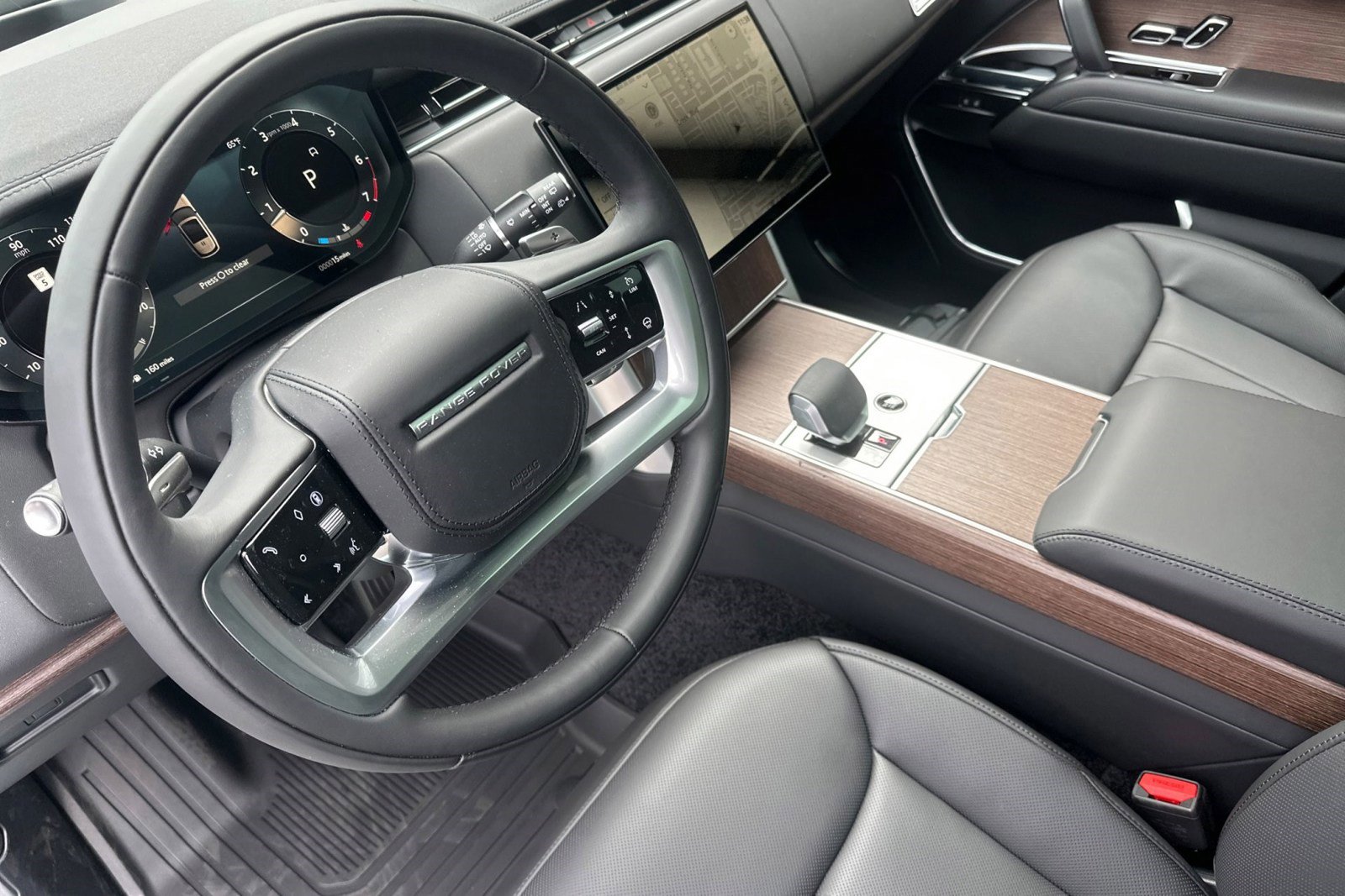 New 2026 Land Rover Range Rover SE image 5