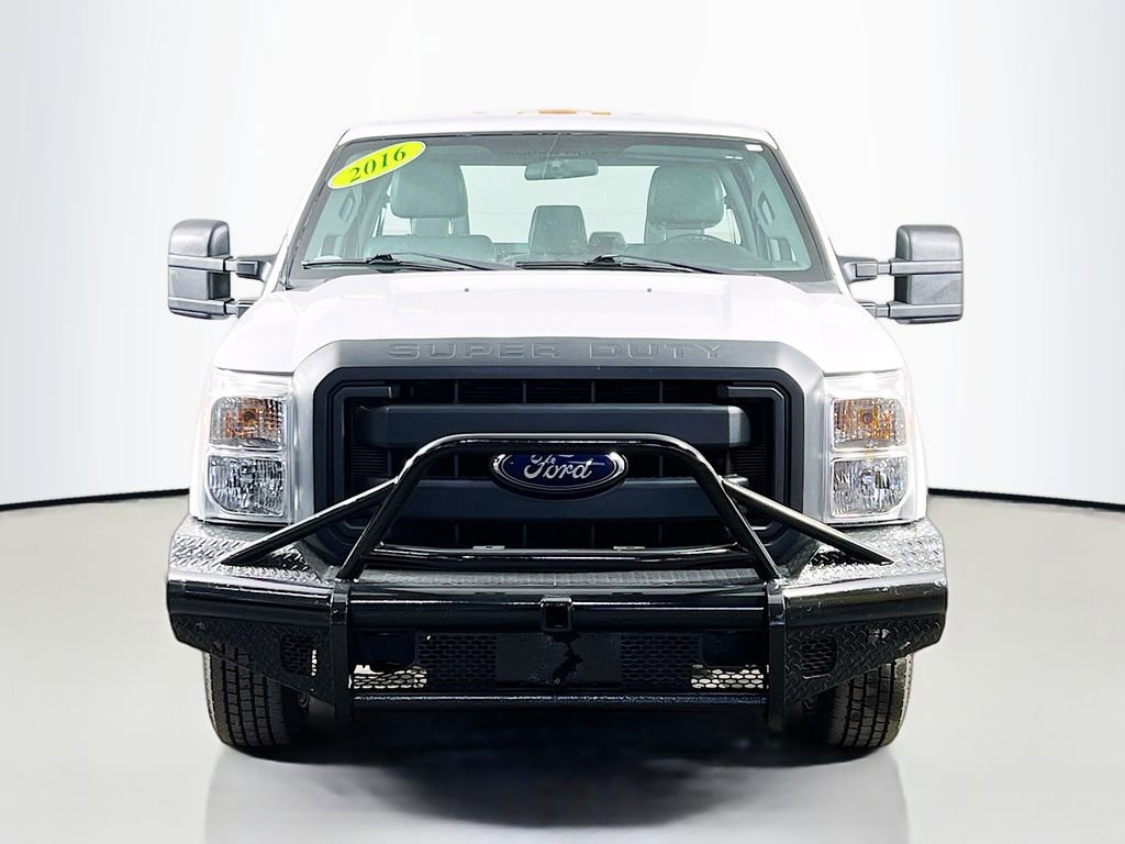 Used 2016 Ford F350 XL image 2