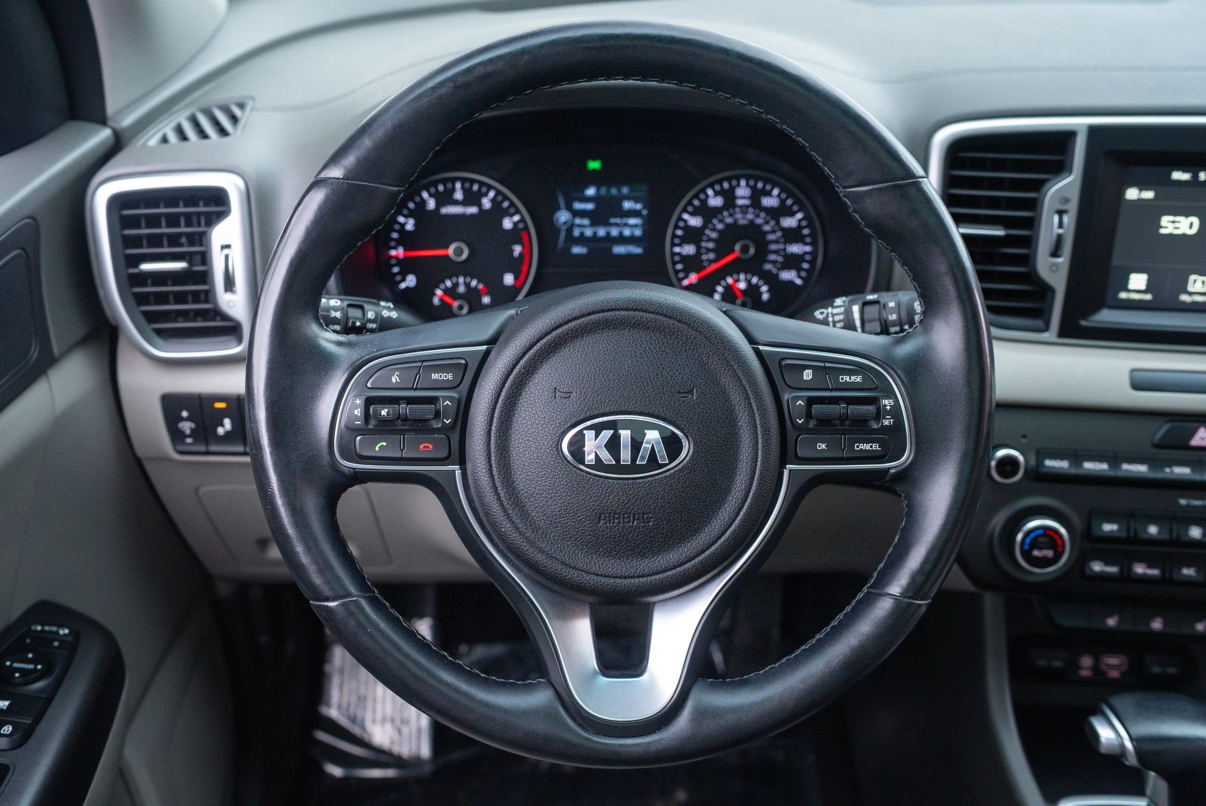 Used 2017 Kia Sportage EX w/ EX Premium Package image 13