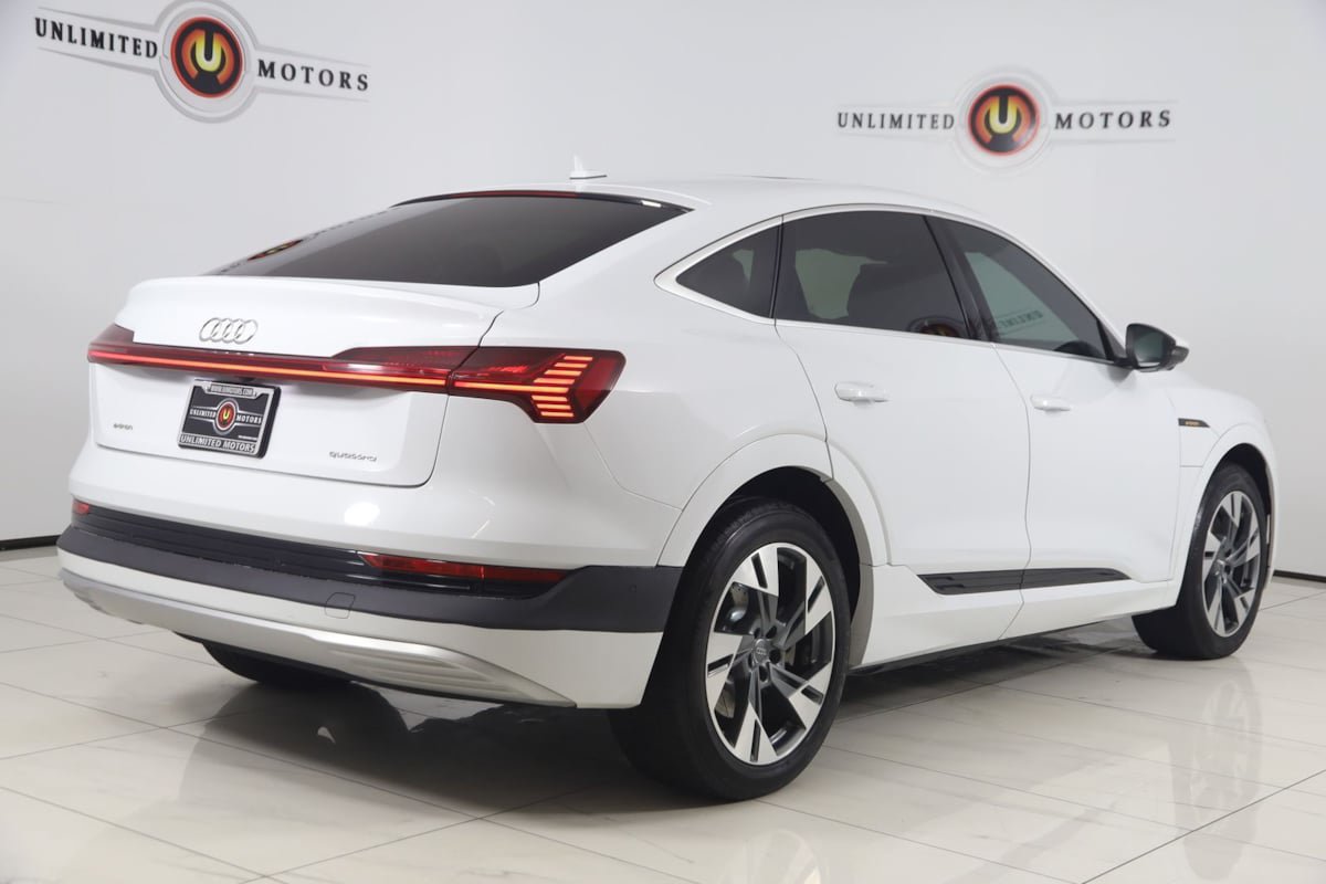 Used 2020 Audi e-tron Premium Plus AWD/4WD image 3