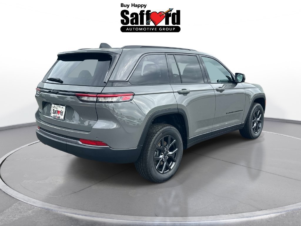 New 2027 Jeep Grand Cherokee Altitude AWD/4WD image 9