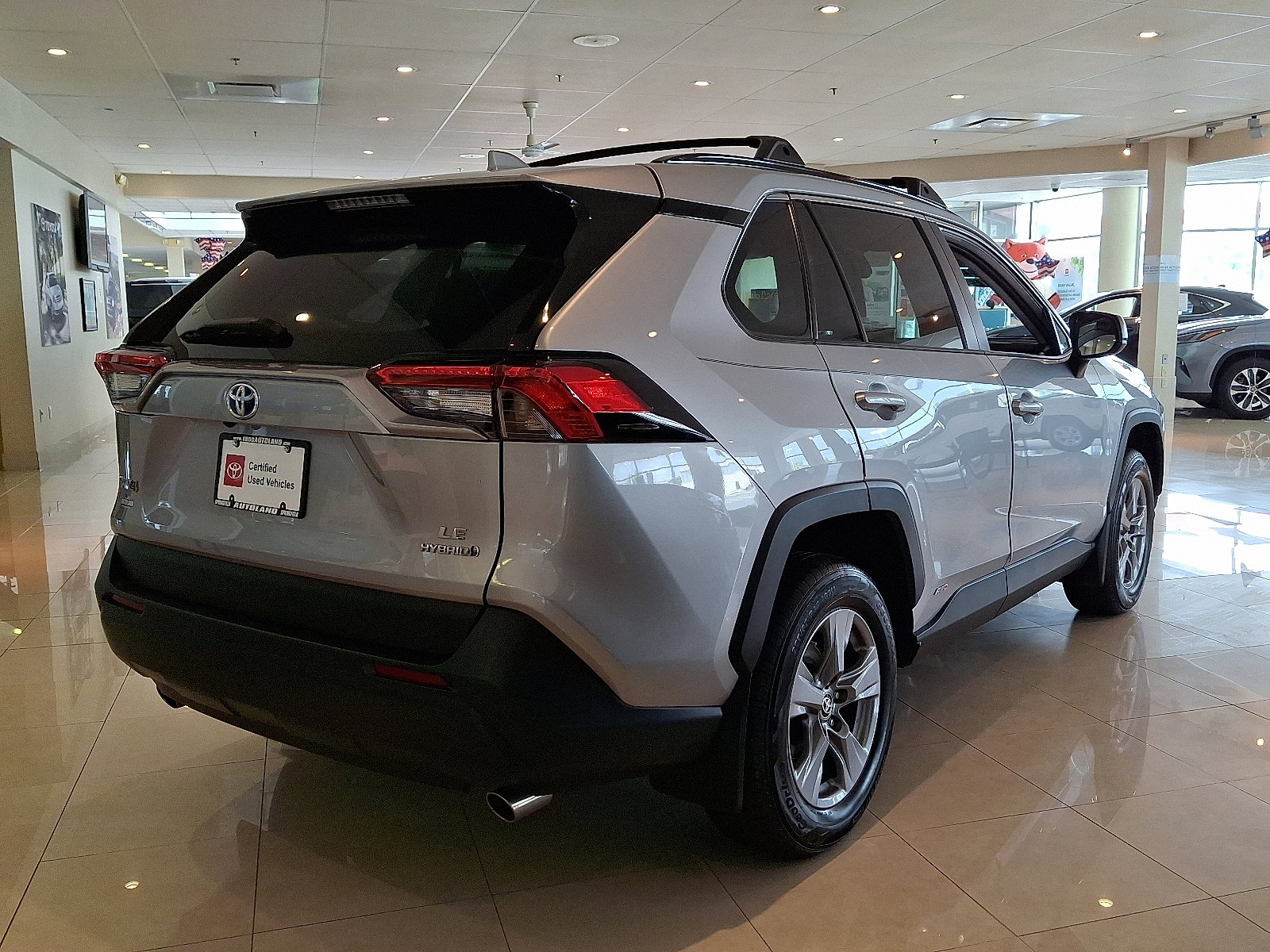 Certified 2022 Toyota RAV4 LE image 7